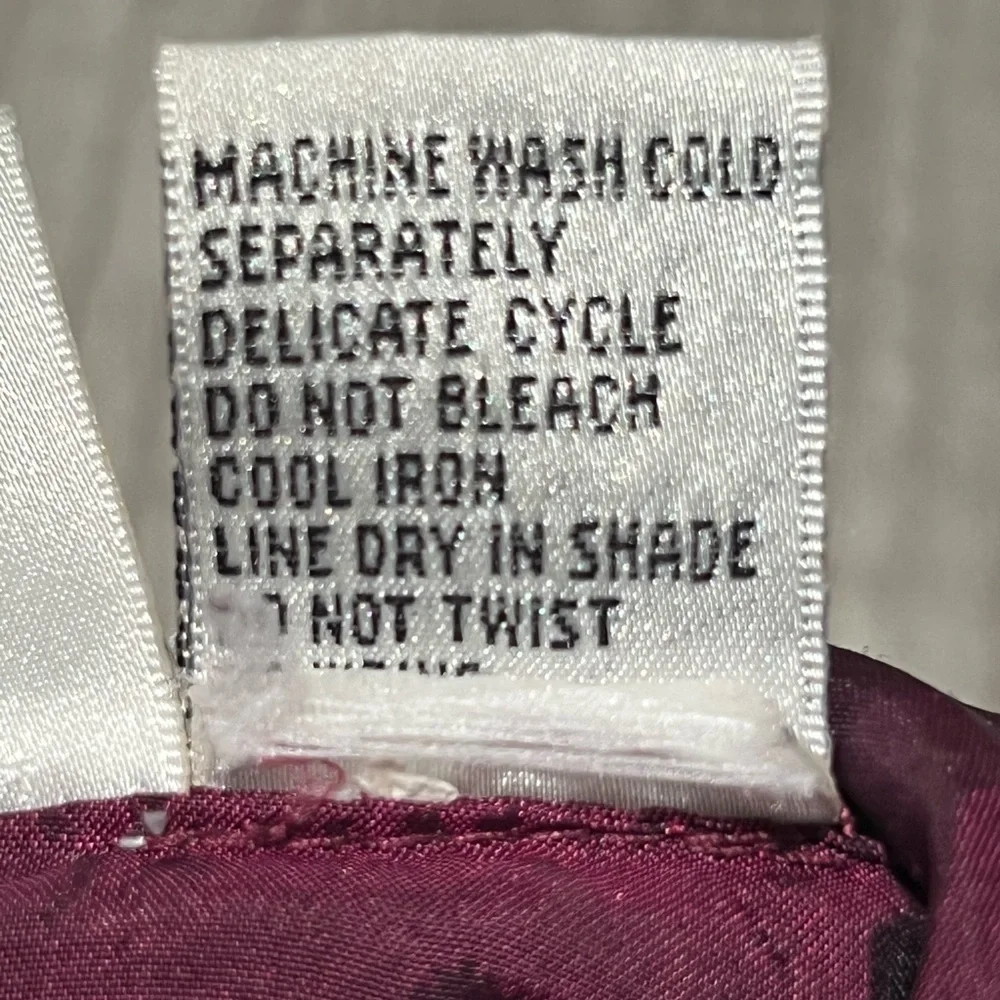 Vintage Beyond Performance metallic maroon windbreaker - Picture 8 of 17